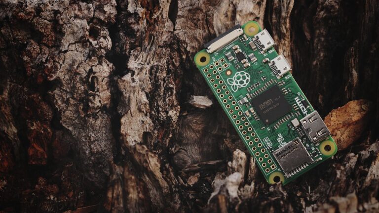 raspberry pi, pi, electronics, computer, technology, chip, pi zero, outside, wood, nature, wooden, brown computer, brown technology, brown laptop, raspberry pi, raspberry pi, raspberry pi, raspberry pi, raspberry pi